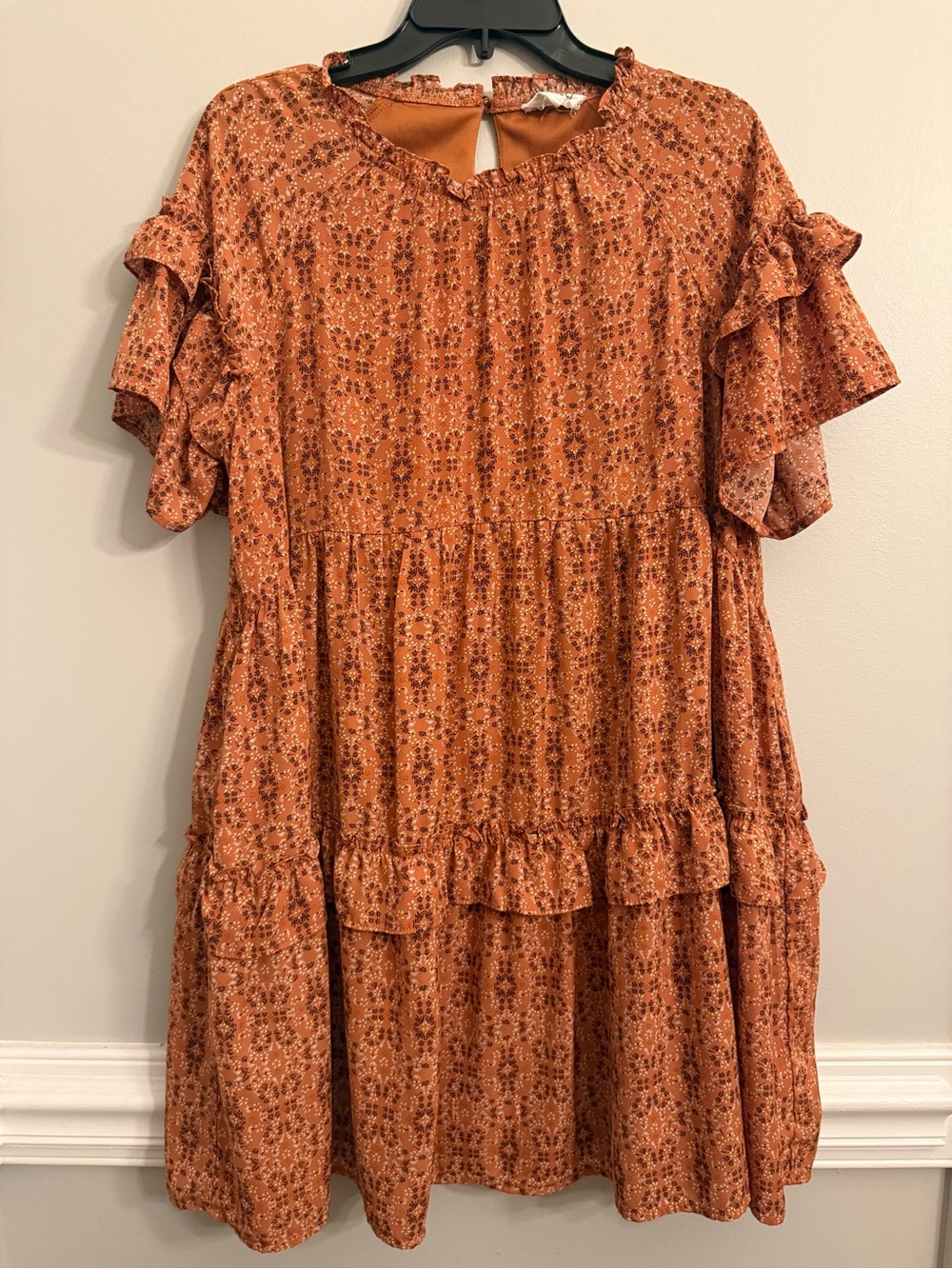 &merci ruffle dress, Large,  EUC